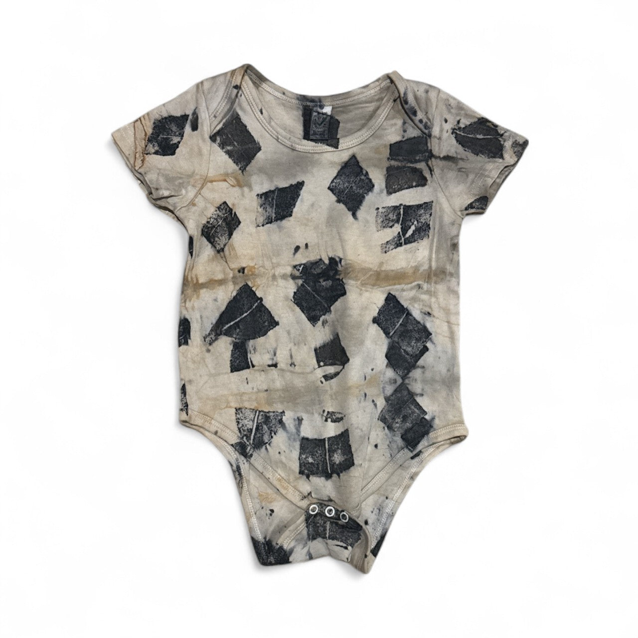 Bush Dye Baby Onesie 6~12months